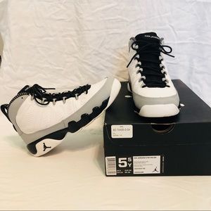 Jordan 9 Retro